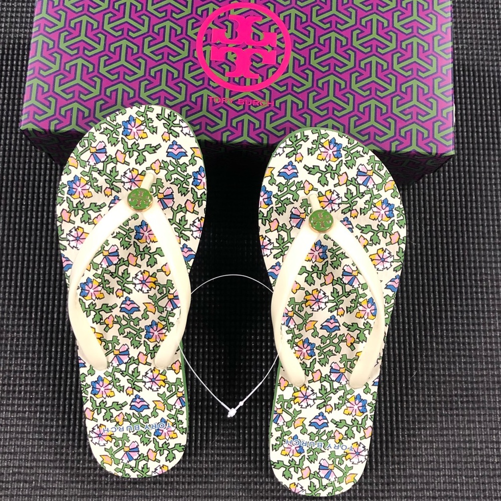 ๐ HP ๐ ๐ Tory Burch Wild Pansy New Ivory Flip Flops - Picture 8 of 9
